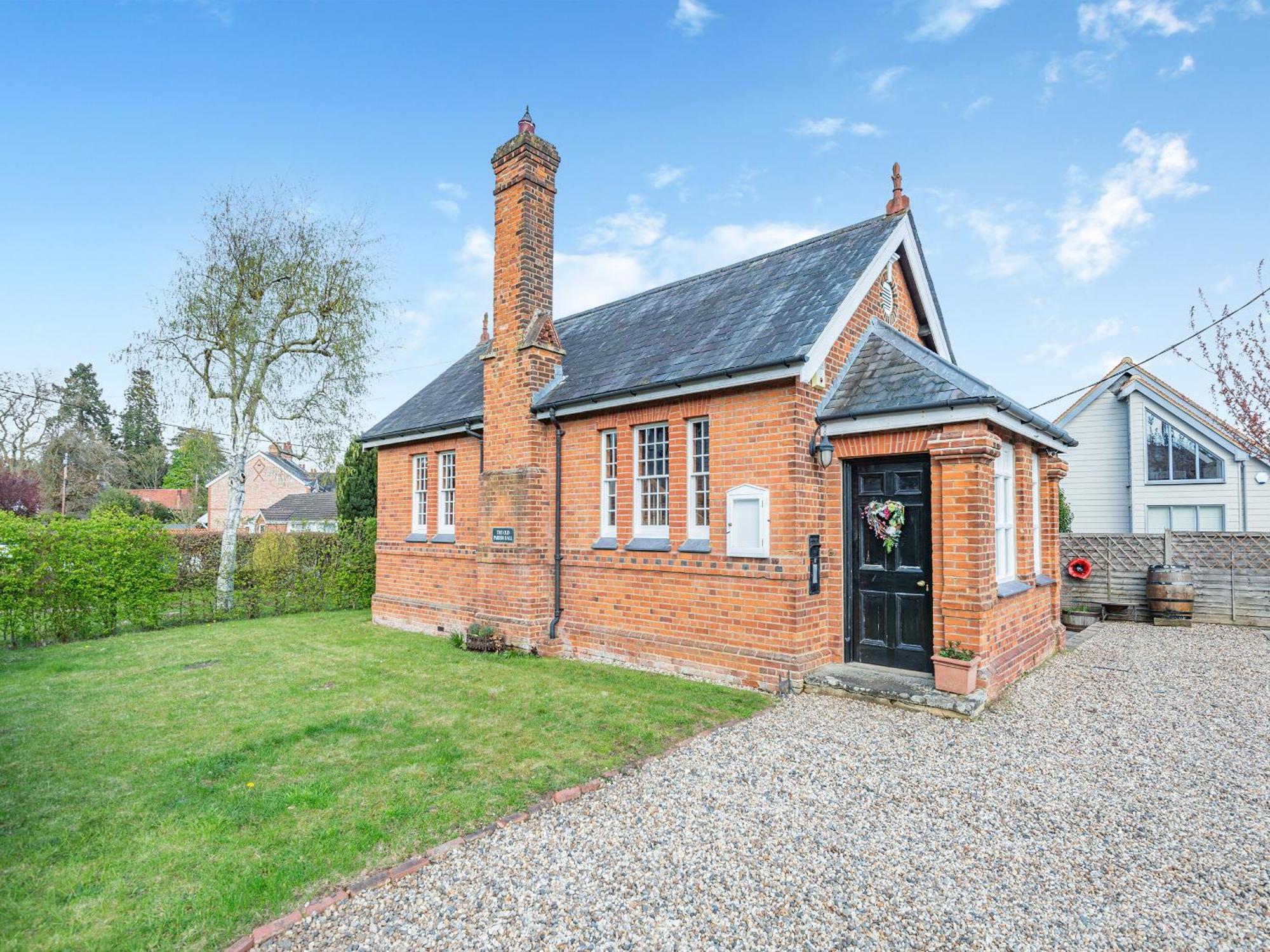The Old Parish Hall Quendon Bagian luar foto