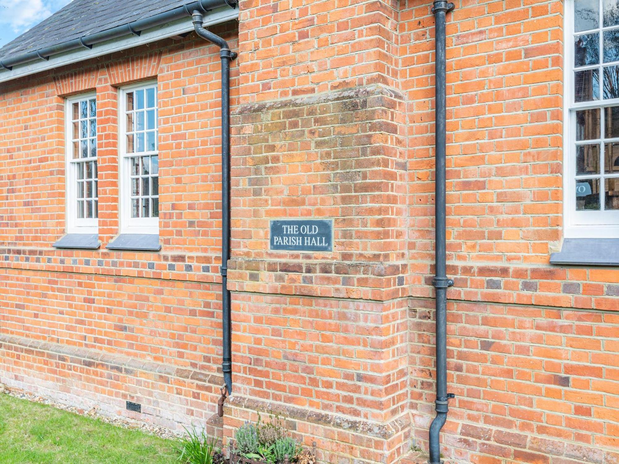 The Old Parish Hall Quendon Bagian luar foto